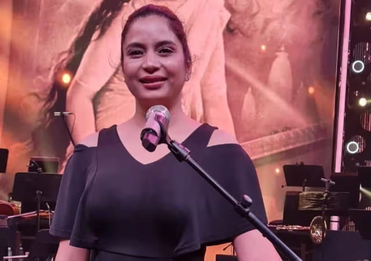 Tragic Loss: Unraveling the Mystery Surrounding Mallika Rajput's Untimely Demise