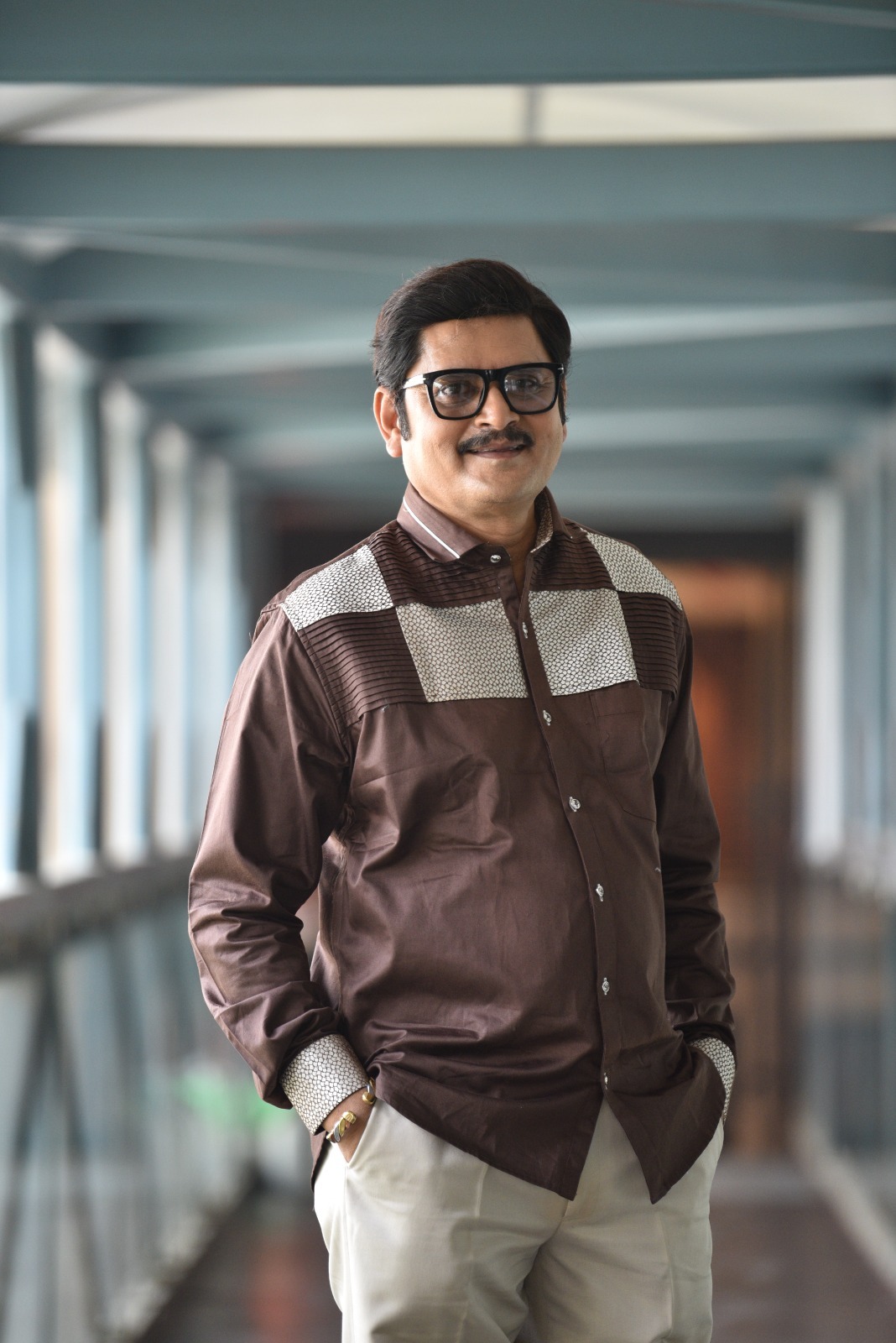 From Humble Beginnings: TV Actors' Journey in Mumbai