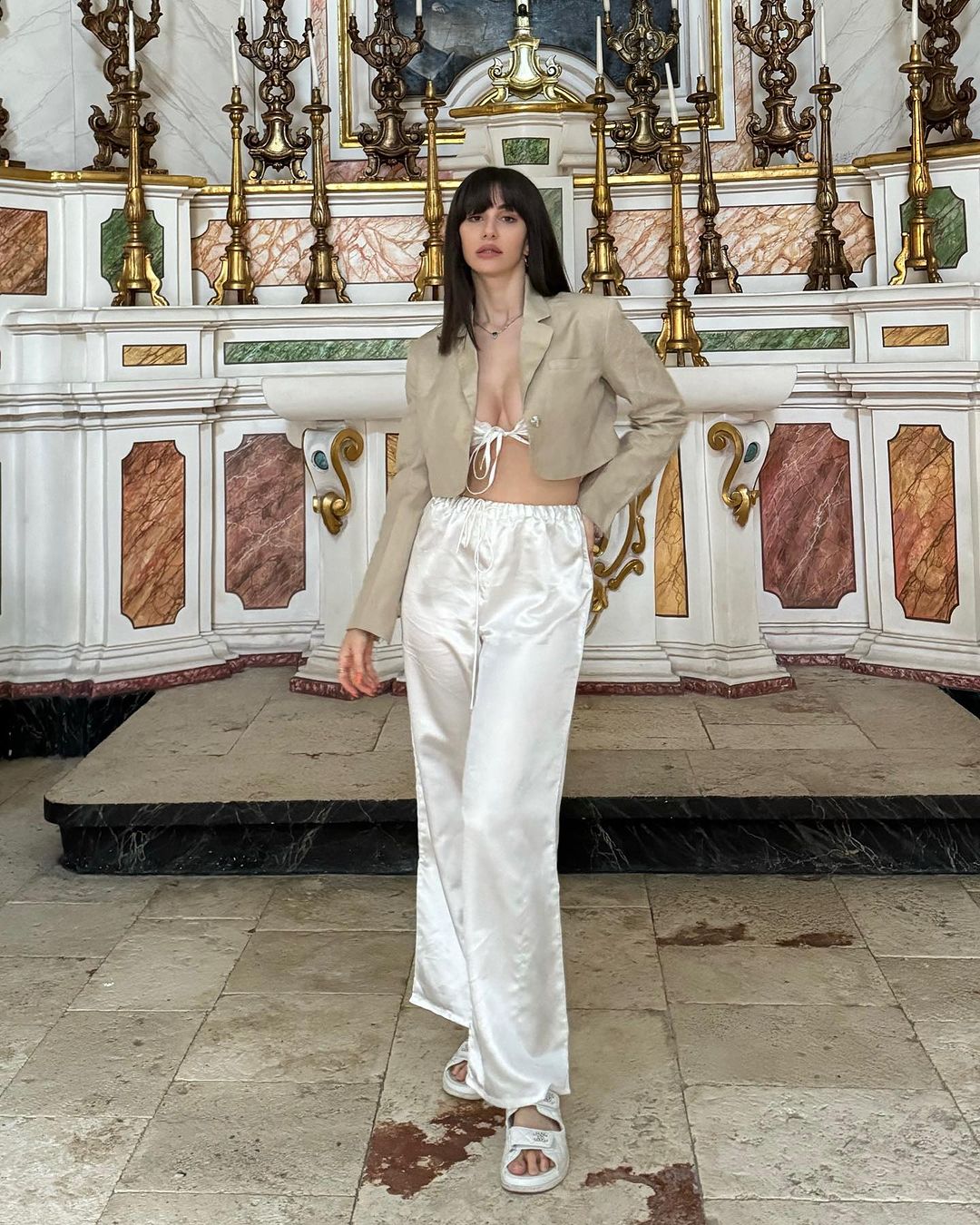 Giorgia Andriani Flaunts Her Toned Midriff As She Shares A Dump Of Pictures From Her Trip To Italy, Puglia A Rural Region Full Of Its Unique Character, Calls It, "Magical"