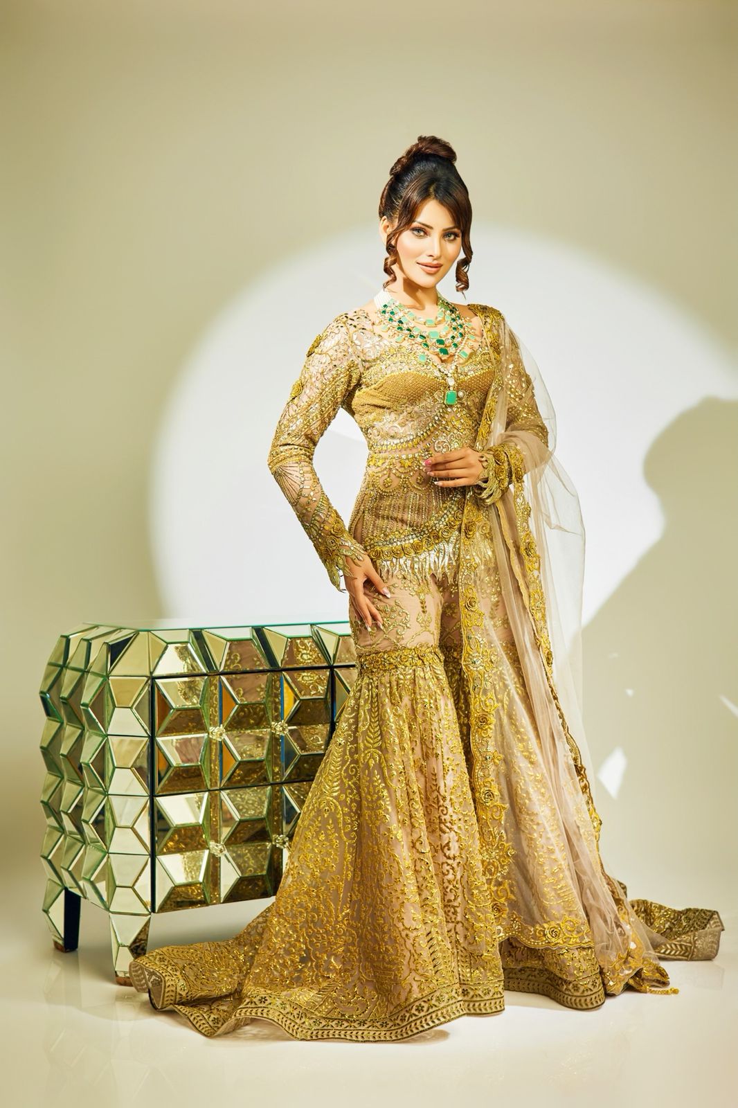 Breaking! Urvashi Rautela walks barefoot 46 km under scorching sun Tara baba kutiya before RP’s IPL debut