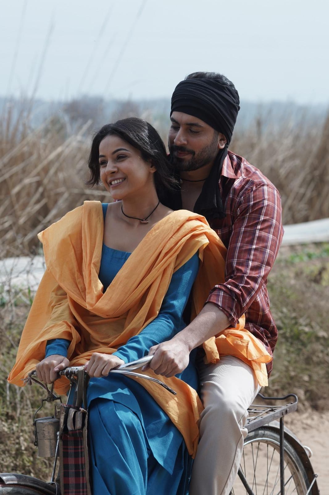 Anshul Garg’s “Dhup Lagdi” featuring Sunny Singh & Shehnaaz Gill out now!