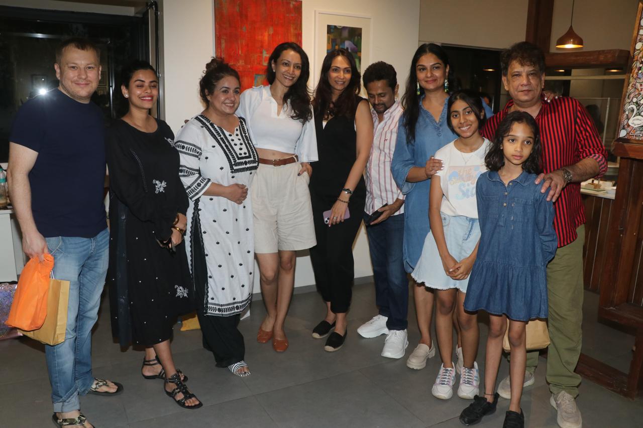 A FLEA BY THE TREE: WHERE CULINARY DELIGHTS, BOUTIQUE TREASURES, AND STAR-STUDDED GLAMOUR CAME UNDER ONE ROOF SPEARHEADED BY TEJASWINI KOLHAPURE