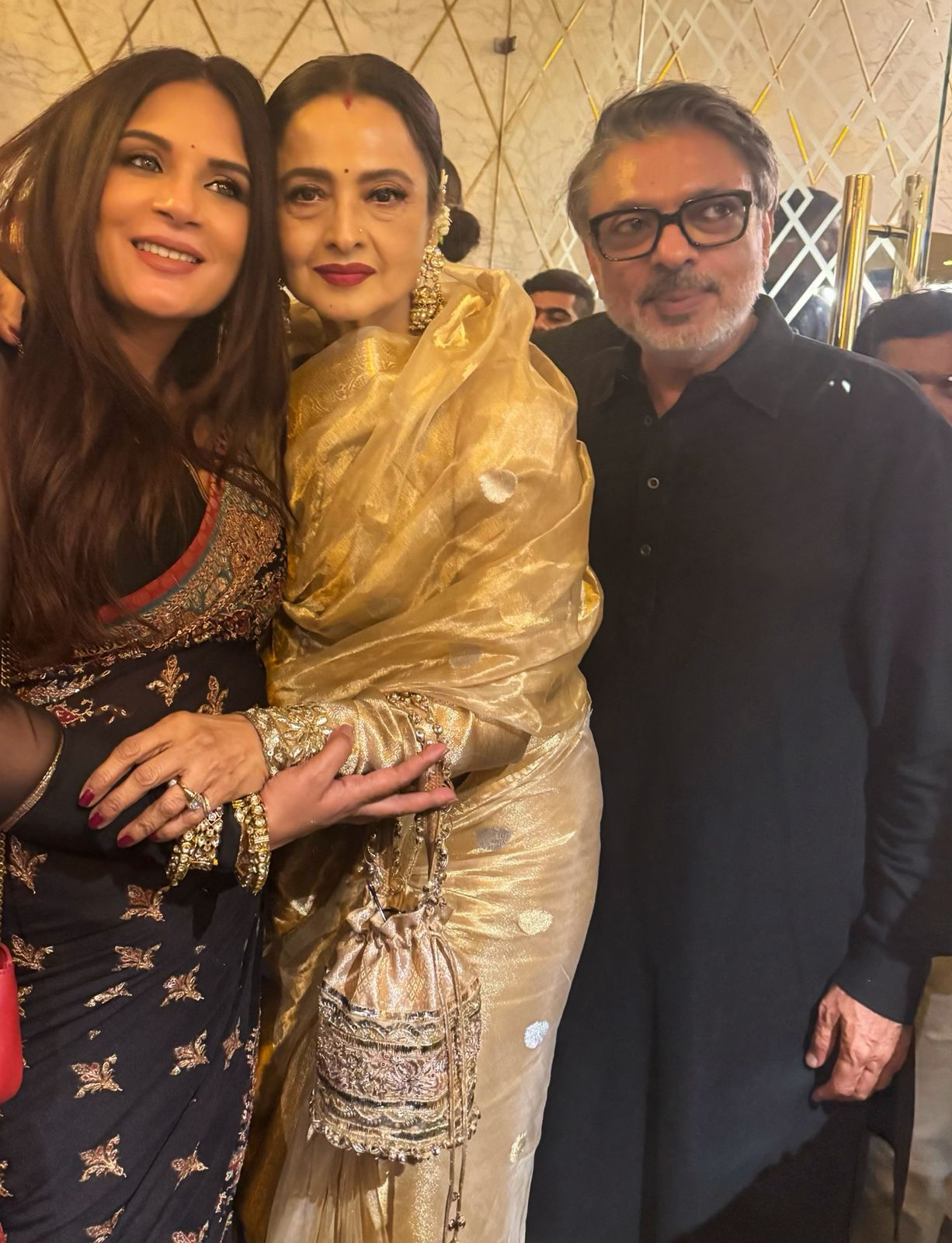 Richa Chadha over the moon as Rekhaji cried and hugged her, says it was a heartfelt appreciation from the legendary actress for her performance in Heeramandi