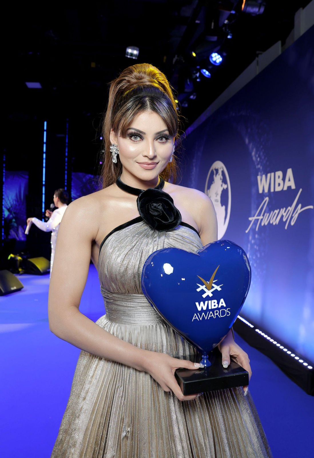 Congratulations: Urvashi Rautela becomes the first Indian artiste to win the prestigious WIBA Global Gala award, actress shares her proud winning moment from the 77th Festival de Cannes