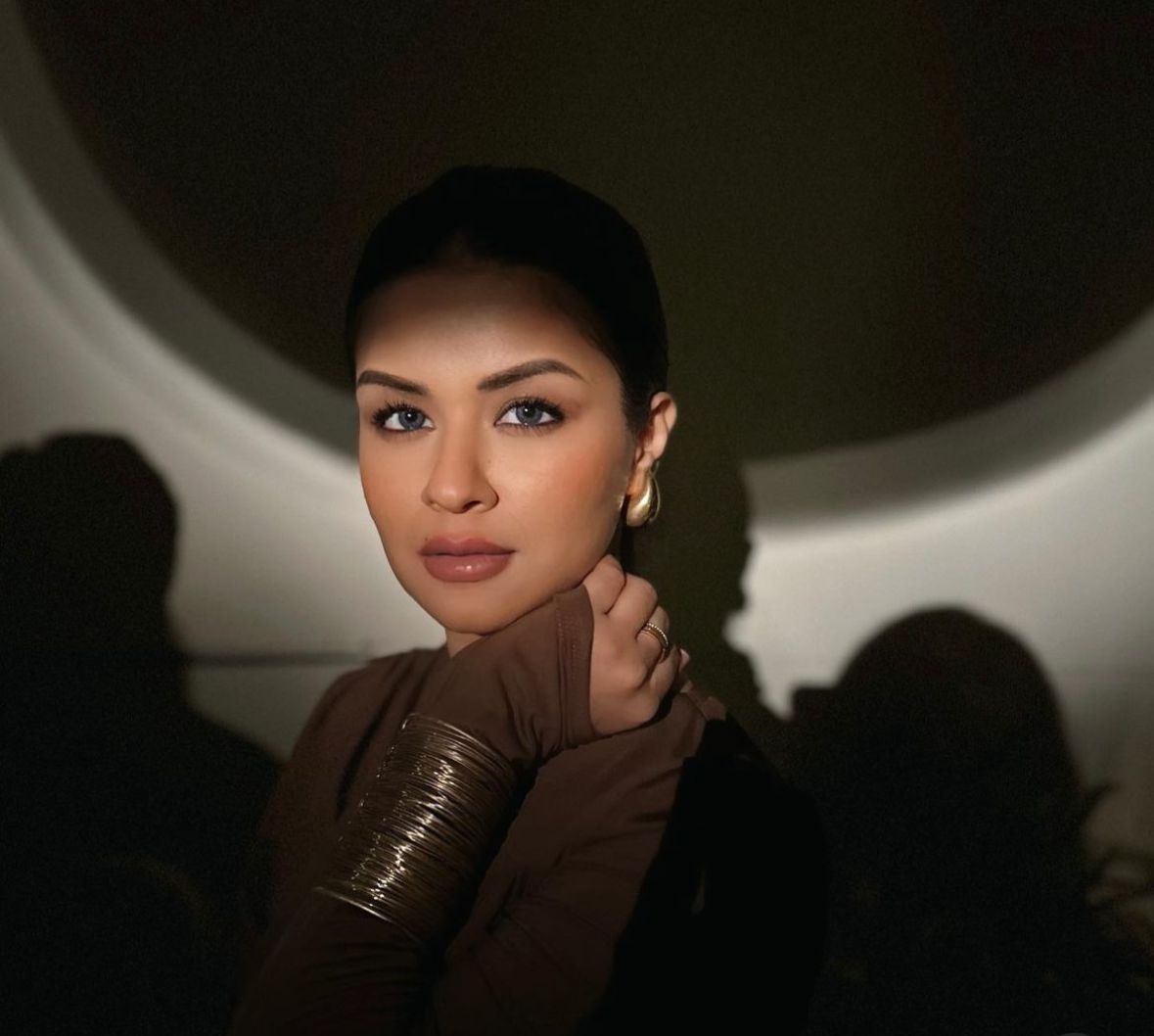 Avneet Kaur Mesmerizes and Shines in the Poster of Her Upcoming Film; We Can't Wait to see her