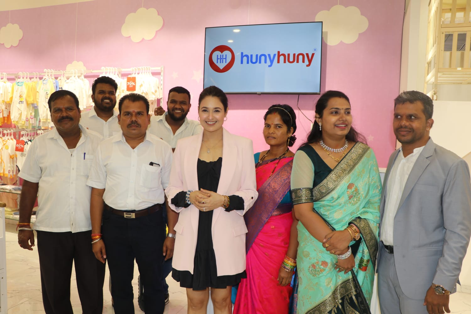 Mumbai Welcomes Its Largest Parenting Store as HunyHuny Opens 10th Store & 2nd in Maharashtra