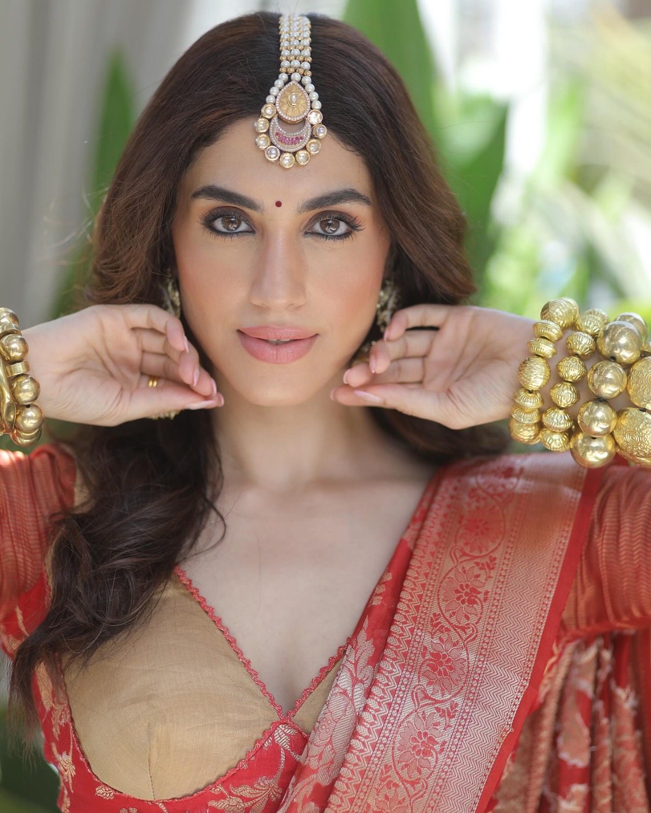 Delbar Arya To Celebrate a Working Diwali and New Year on Set: “These are going to be the best working days and the best start to my new year…”