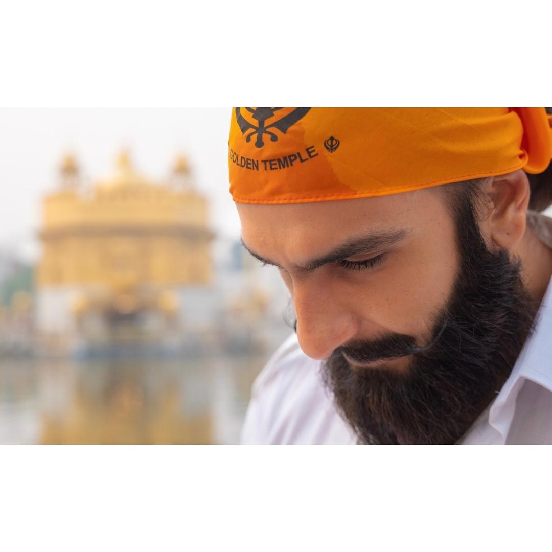 Ranveer Singh and Aditya Dhar Seek Blessings at The Golden Temple Ahead of Next Schedule Of Their Film