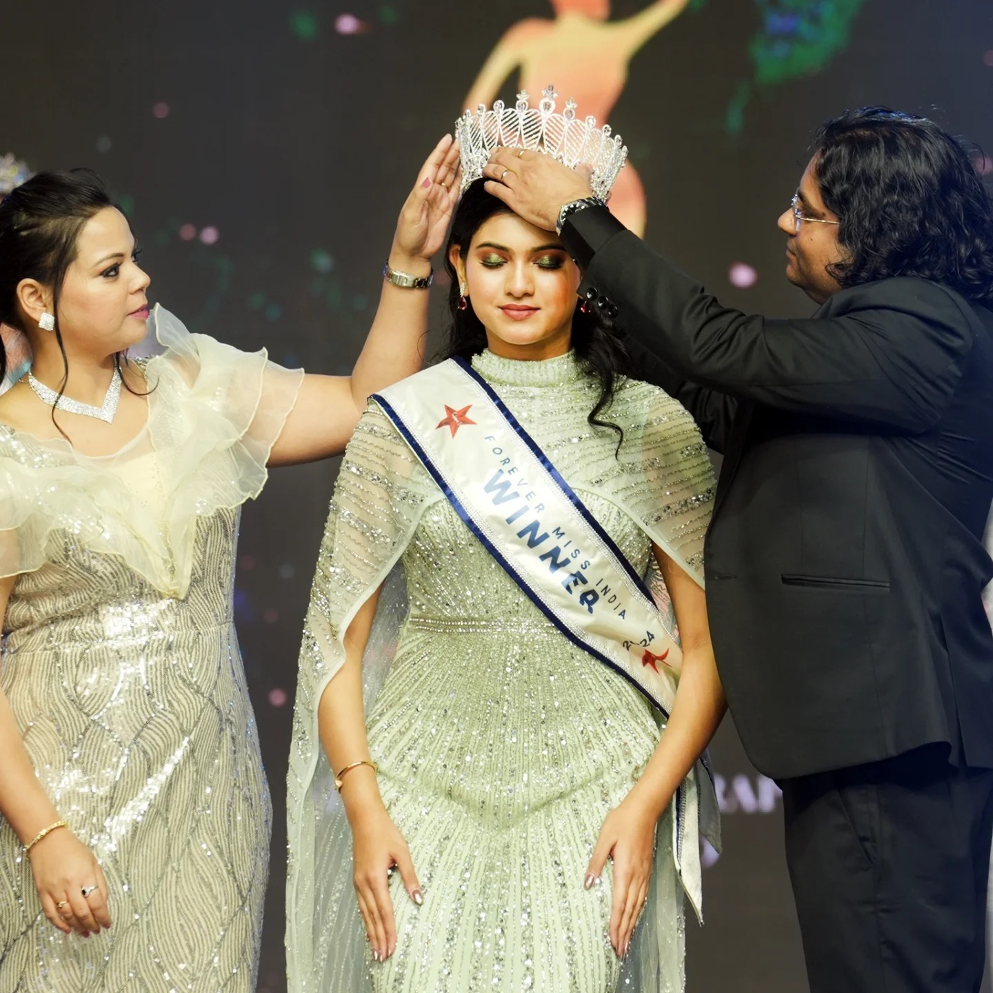 Kolkata’s  Adrija Ray Choudhury Crowned Forever Miss India 2024