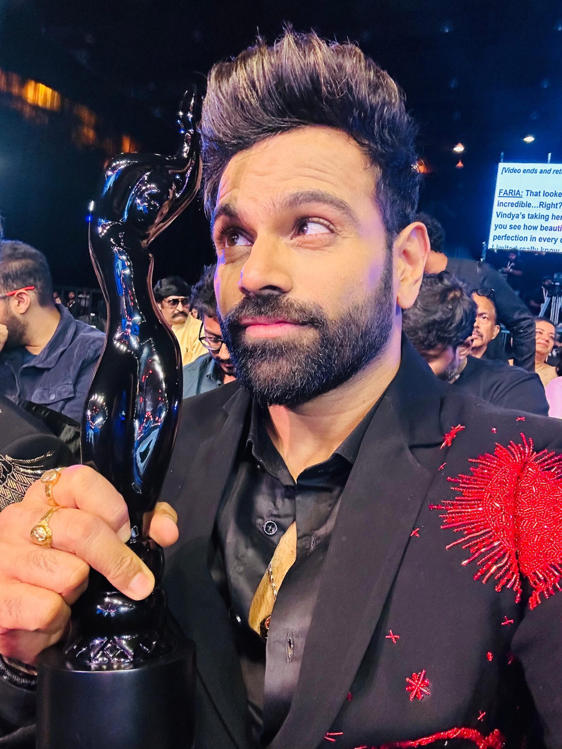 'Indian Idol 5' winner Sreerama Chandra who’s well-known for Bollywood songs like Subhanalla, Balma, Allah Duhai & more wins 'Best Male Playback Singer (Telugu)’ at 69th Filmfare Awards South 2024, fans are delighted!
