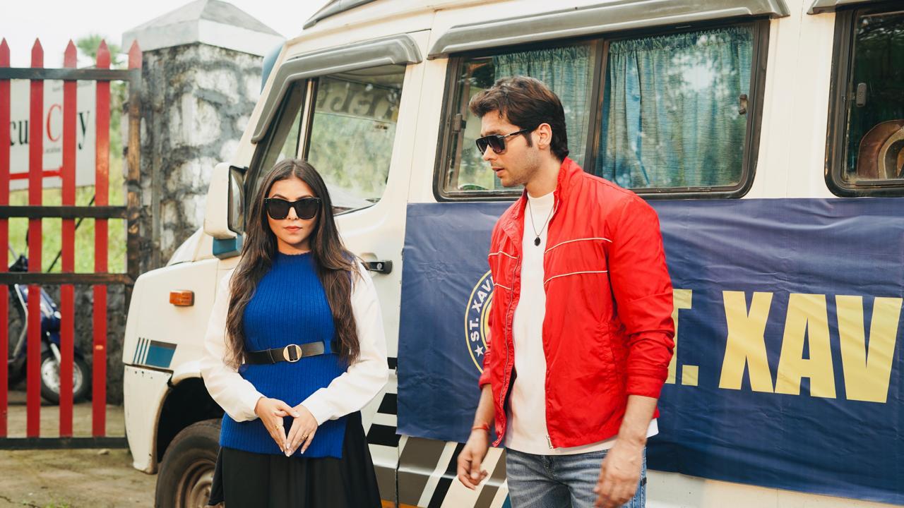 Experience the Magic of Love with “Love Kahani” – A Heartwarming Romantic Tale by Mediamax Entertainment