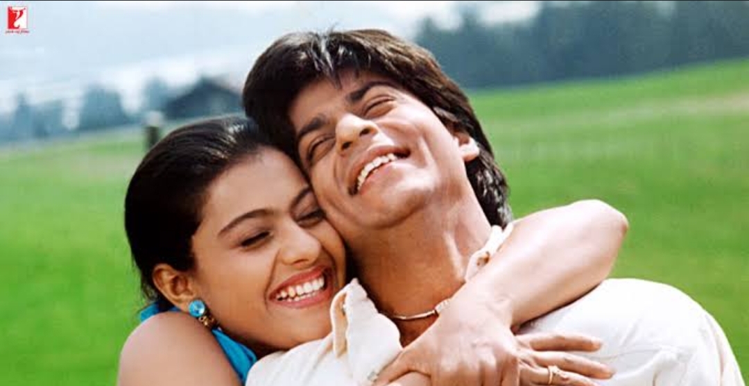 Shah Rukh Khan and Kajol's DDLJ Statues: Honoring a Bollywood Classic
