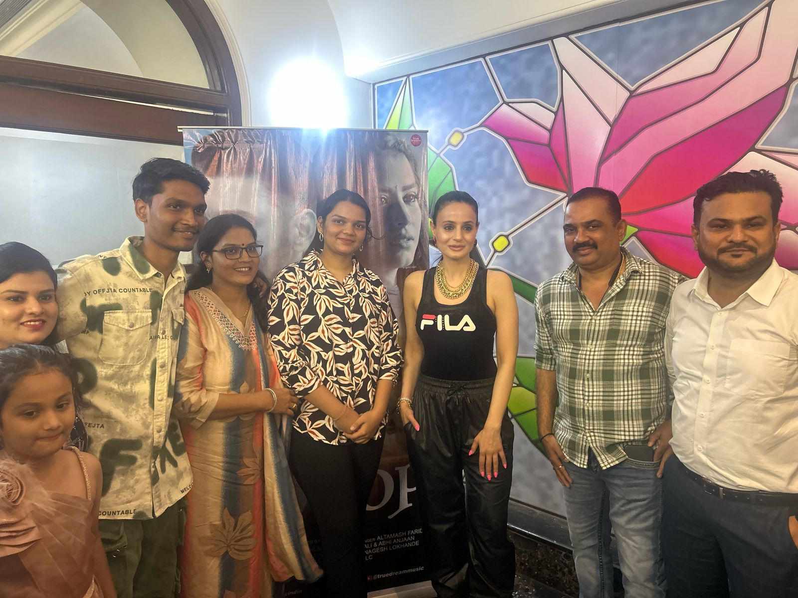 Ameesha Patel to Attend the Launch of "Dhoop" With Limbuni Nagesh Lokhande
