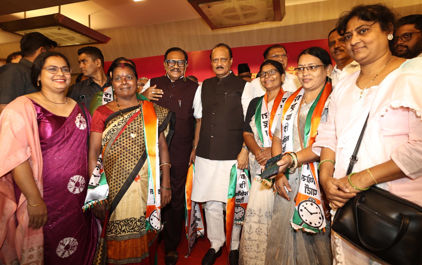 Over 400 Join NCP under the Leadership of Ajit Pawar and Dharmaraobaba Atram