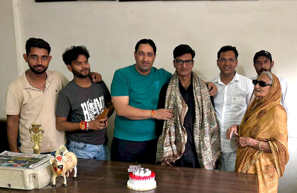 Casting director Harry Verma celebrated birthday with family in Delhi